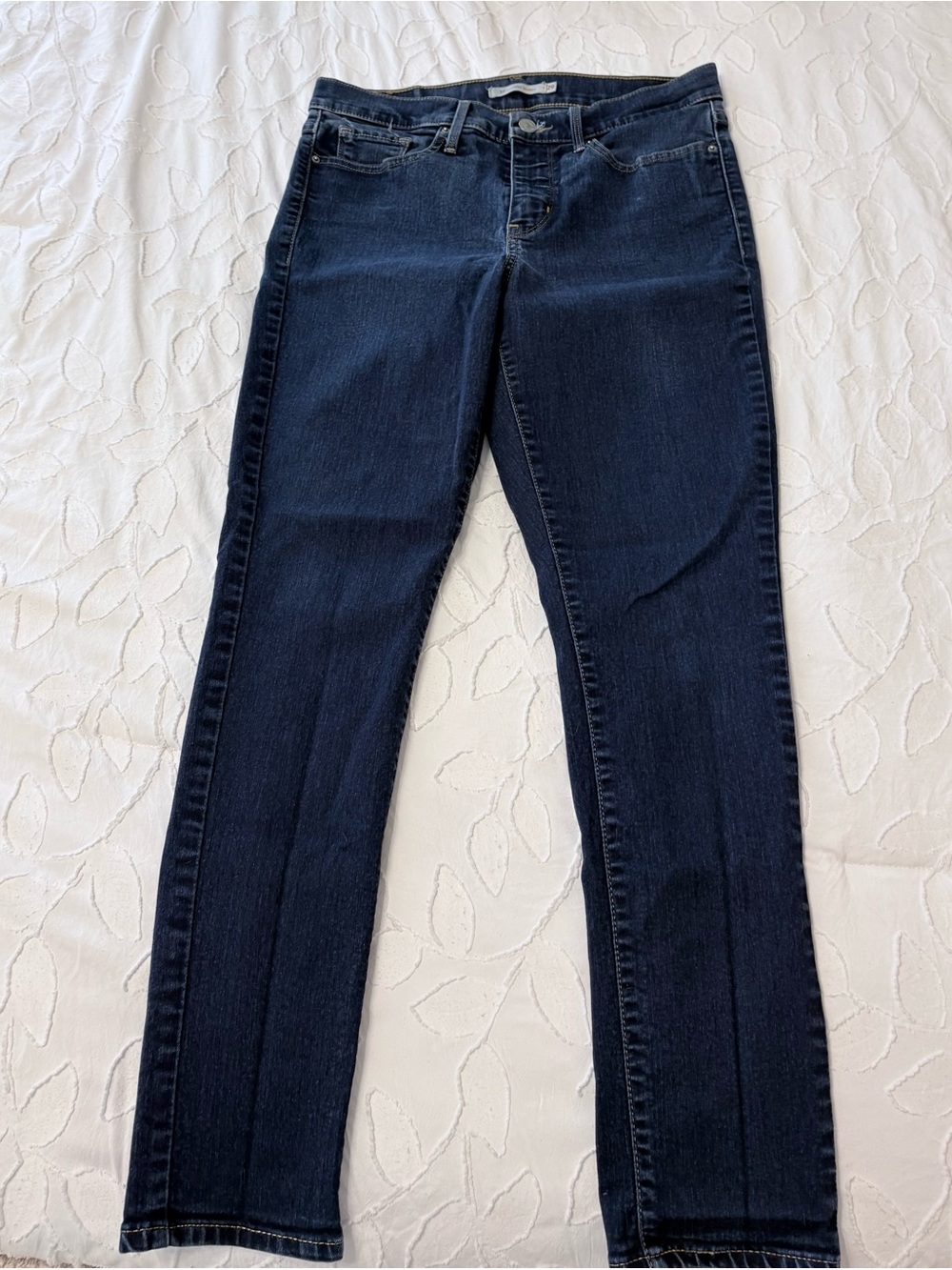 Levi's Low Rise Vintage Dark Wash Skinny Jeans